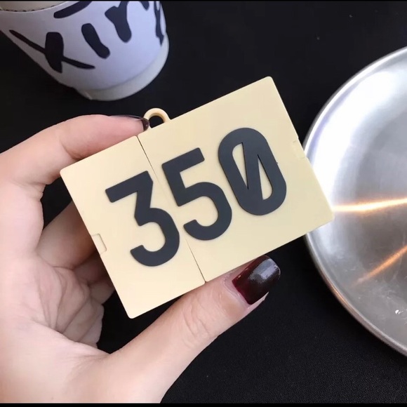 🔥Adidas Air Pod Case - Picture 3 of 4